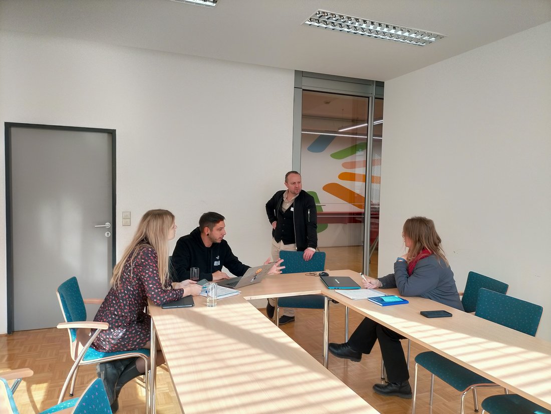 Arbeitsgruppe im Schulteam